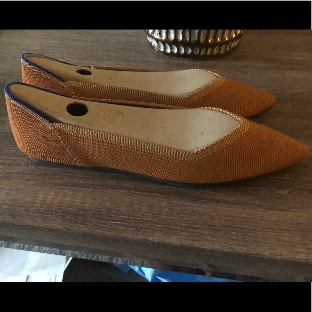 Rothys The Point (Fawn)